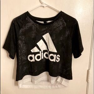 💥Adidas mesh crop top💥